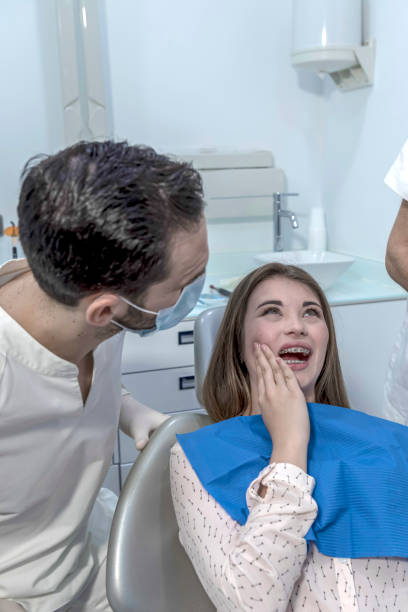 Best Emergency Tooth Extraction  in Menasha, WI